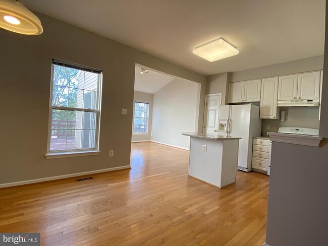 Building Photo - 43183 Katama Square
