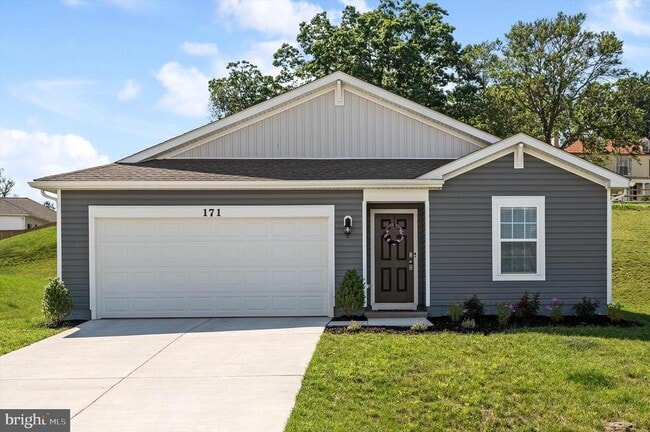 Building Photo - 171 Centergate Dr