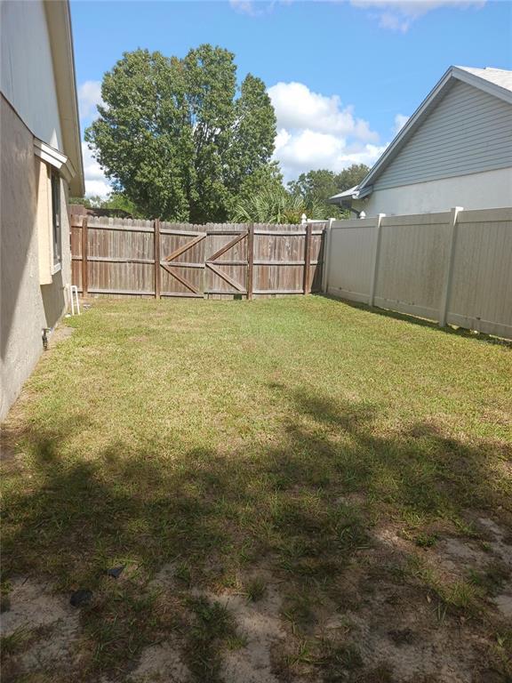 Building Photo - 7706 Covedale Dr