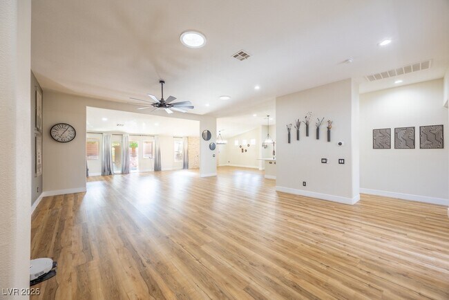 Building Photo - 8217 Cabin Springs Ave