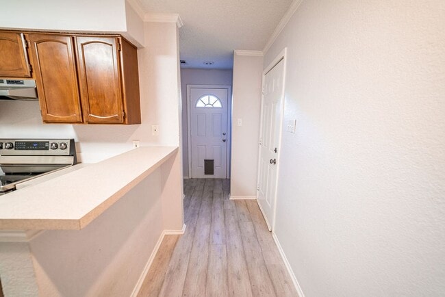 Building Photo - 1425 Danielle Dr