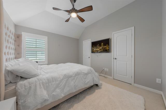Building Photo - 640 Creekway Dr