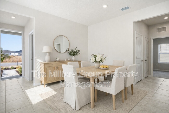 Building Photo - 11351 Streamsong Dr