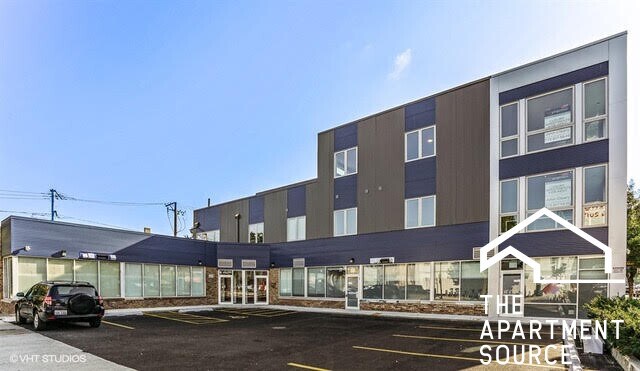 Building Photo - 3620 W Irving Park Rd