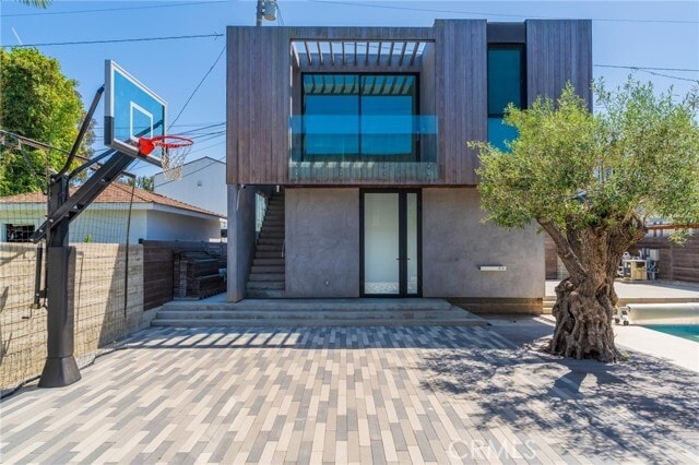 Building Photo - 762 Rosecrans Ave