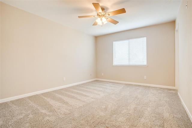 Building Photo - 914 Sunny Slope Dr