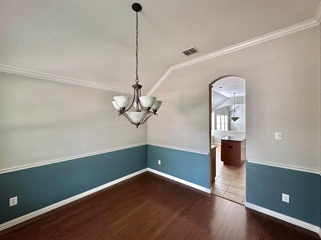 Building Photo - 9321 Jerico Dr