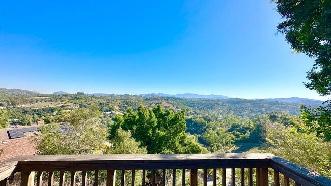 Building Photo - Unique and Rustic Detached Guest Home Unit on Private Country Property Overlooking the Stunning G...