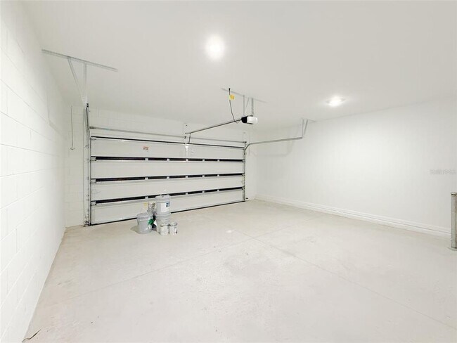 Building Photo - 4706 Golden Knight Blvd