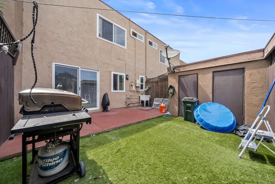 Building Photo - 1580 Mendocino Dr