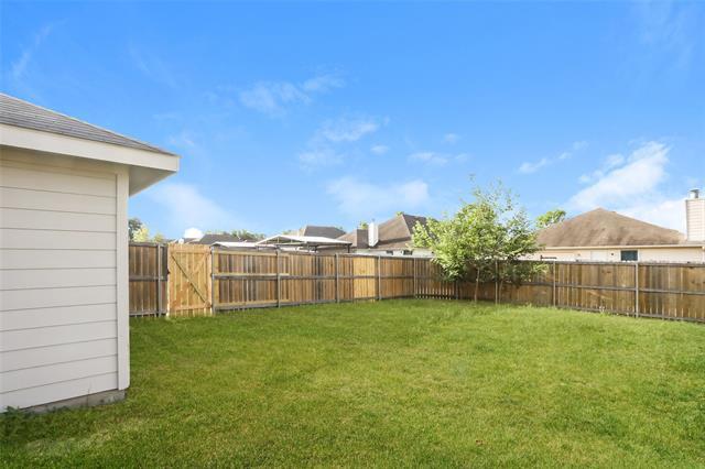 Building Photo - 9804 Crocker Dr