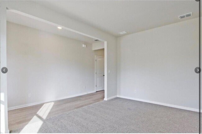 Building Photo - 1208 High Fls Ln