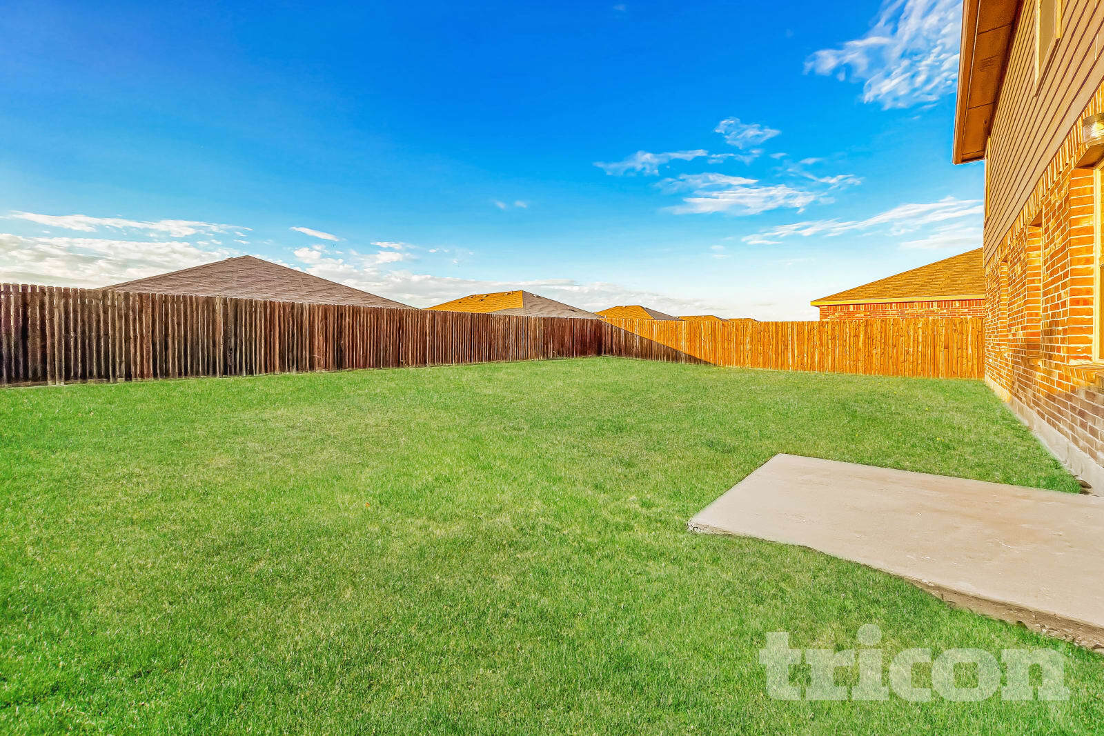 Building Photo - 2905 Englenook Dr