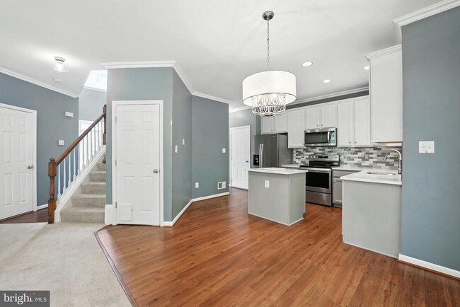 Building Photo - 14504 Kestral Ct