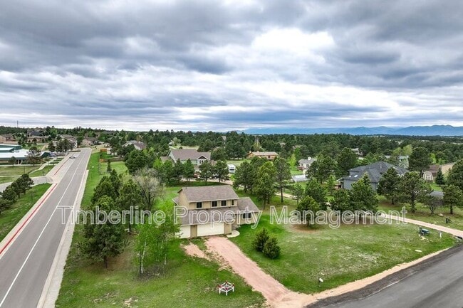 Building Photo - 17960 Bakers Farm Rd