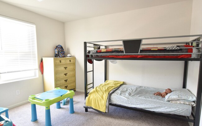 Building Photo - Charming Home in Casa Grande Available in June!!