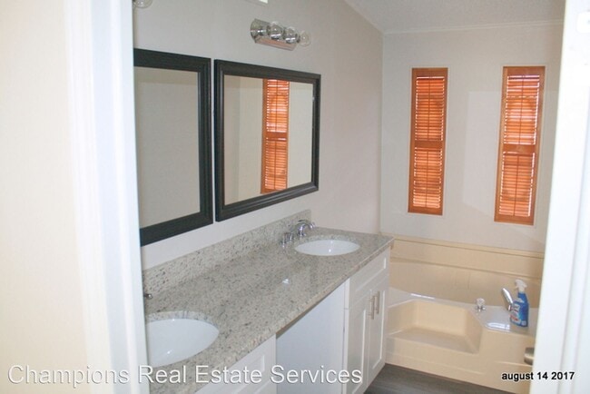 Building Photo - 2 br, 2 bath House - 34404 Lodge Dr