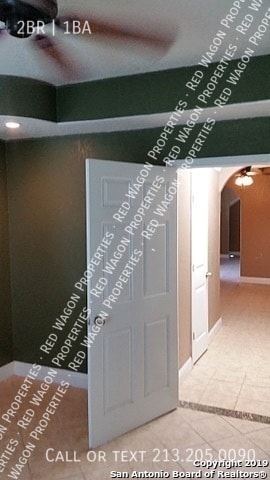 Building Photo - 236 E Dullnig Ct