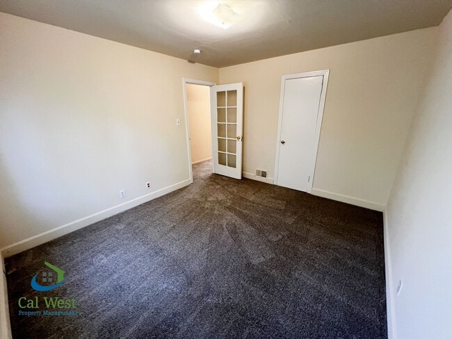 Building Photo - $3,595 - Beautiful 3 BD/1.5 BA Home in Old...