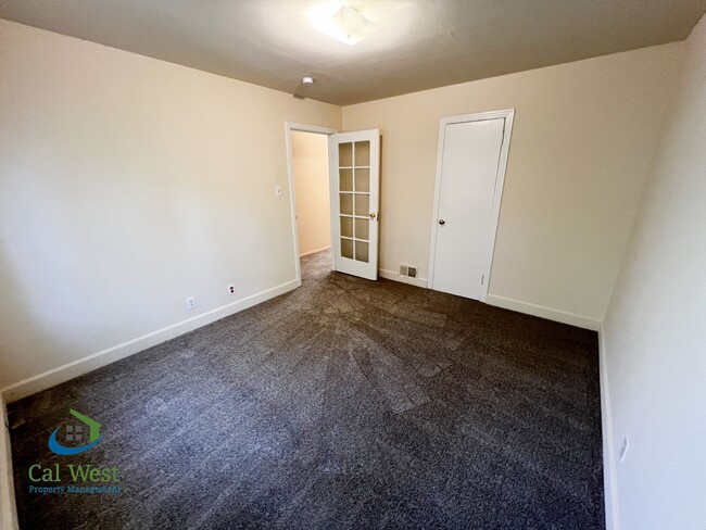 Building Photo - $3,695 - Beautiful 3 BD/1.5 BA Home in Old...