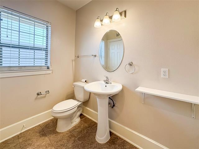 Building Photo - 4227 Delano Pl
