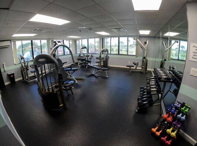 Building Photo - 2839 Sunbranch Dr