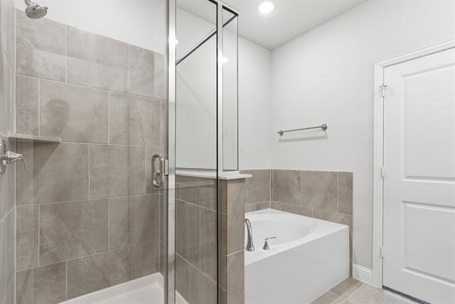Building Photo - 612 Rain Barrel Pl