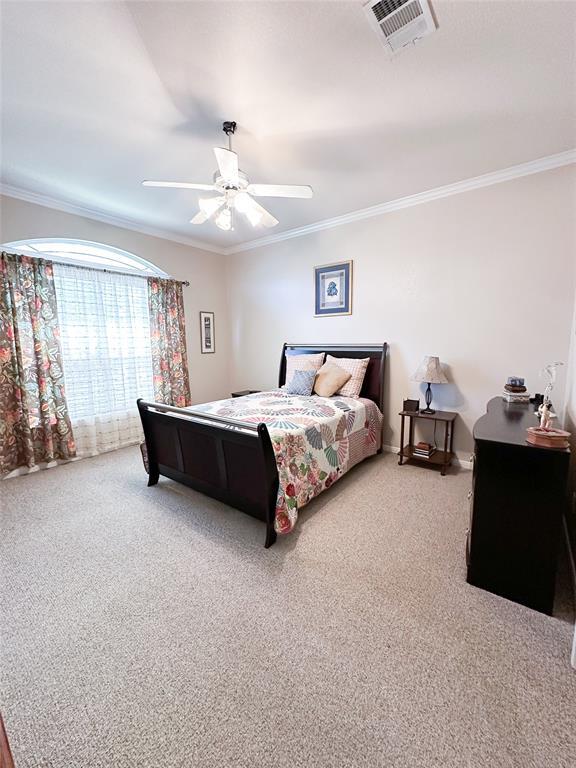 Building Photo - 2121 Settlers Park Loop