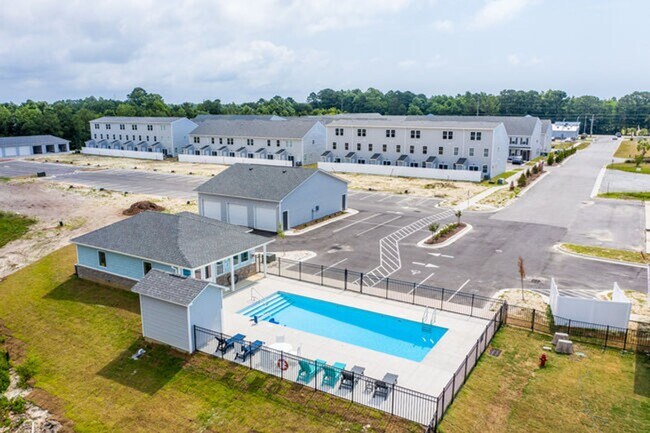 Building Photo - 305 Starfish Ln
