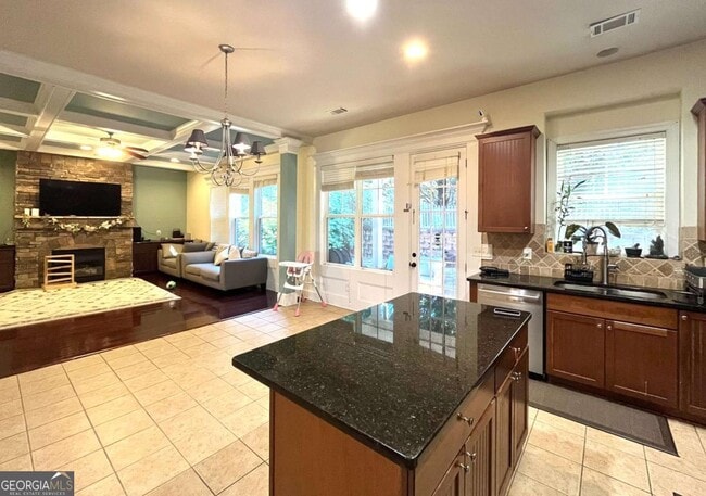 Building Photo - 440 Highgate Dr