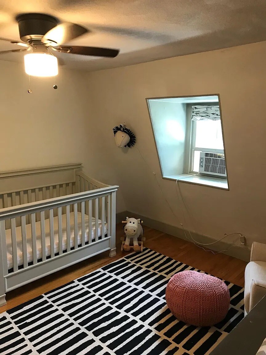 Building Photo - 15 Chestnut St