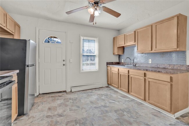 Building Photo - 15418 Waterloo Rd