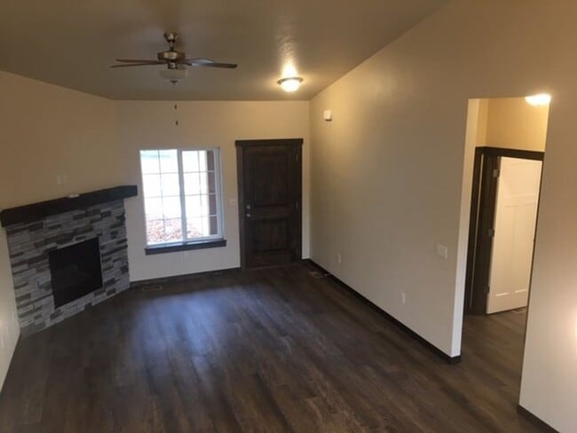 Building Photo - SINGLE FAMILY HOME ON GUY RD (APP#118)