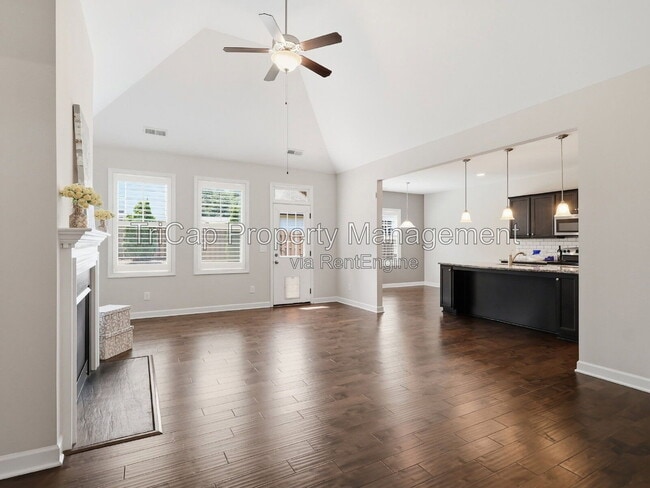 Building Photo - 8029 Crookneck Dr