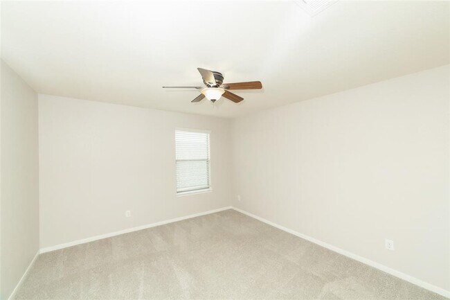 Building Photo - 5318 Fossil Stone Ln