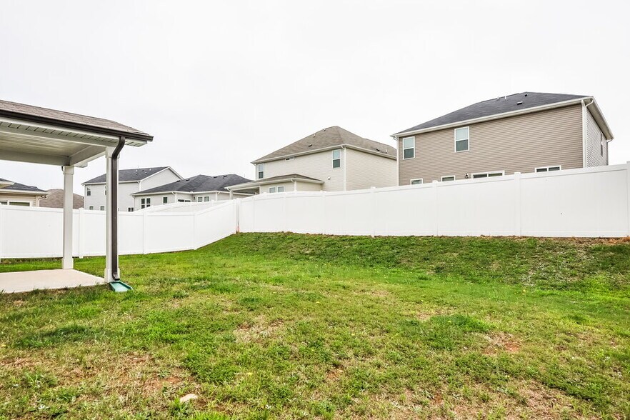 Building Photo - 84 Pamlico Dr