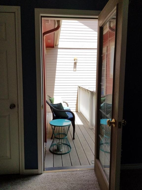 Building Photo - 835 Kane Dr