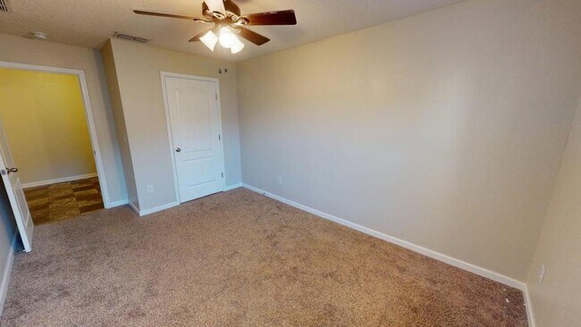 Building Photo - 65034 Mossy Creek Ln