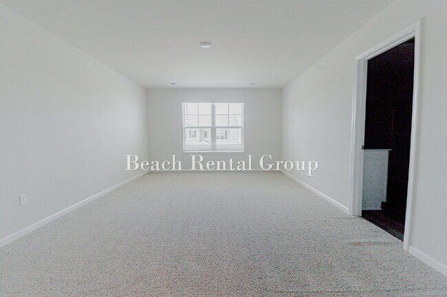 Building Photo - 5 Bedroom Home in Myrtle Beach