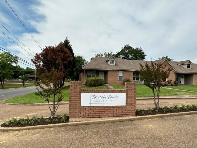 Floorplan - Fountain Square Apartments