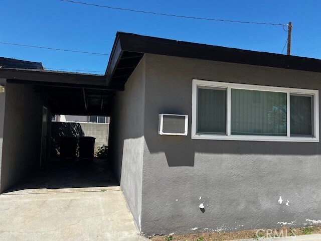 Building Photo - 8036 Whitmore St