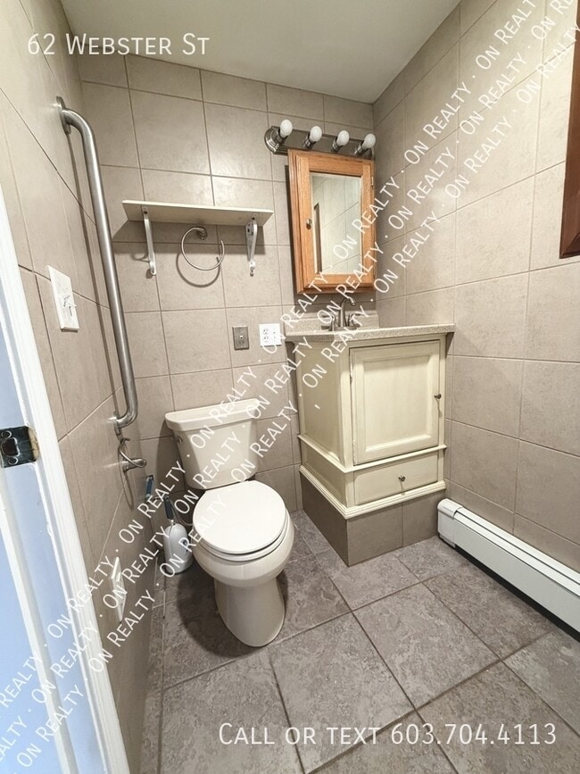 Building Photo - 62 Webster St