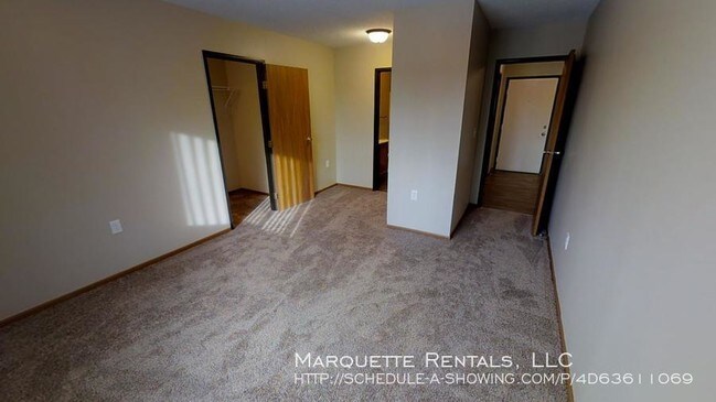 Building Photo - 2445 Werner St