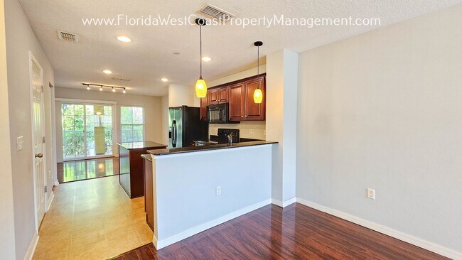 Building Photo - 9015 White Sage Loop