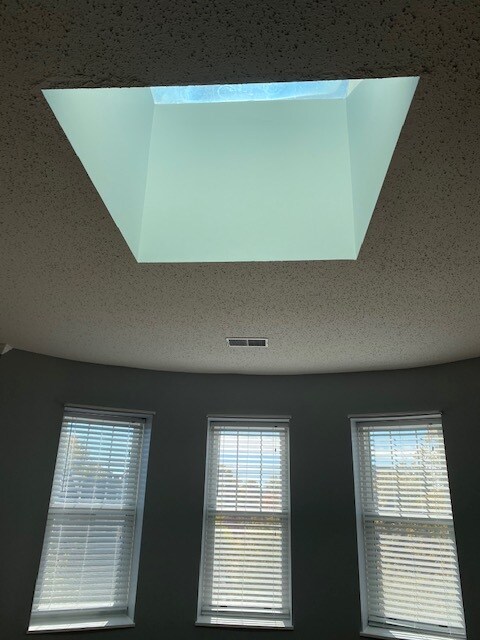 Building Photo - 4319 Lindell Blvd