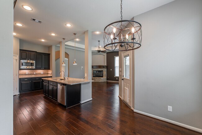 Building Photo - 74 S Sawbridge Cir
