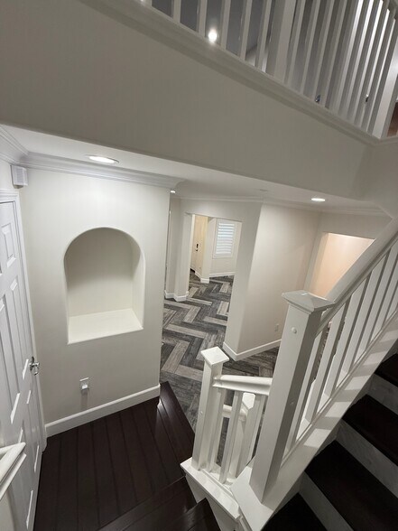Building Photo - 16707 Nicklaus Dr
