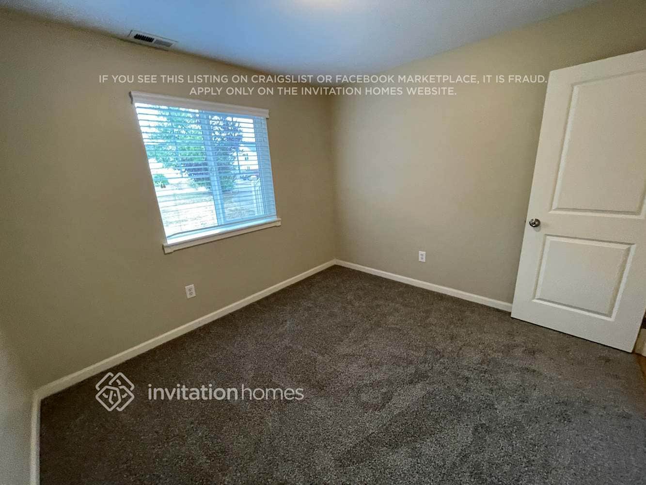 Building Photo - 14624 80th Ave E