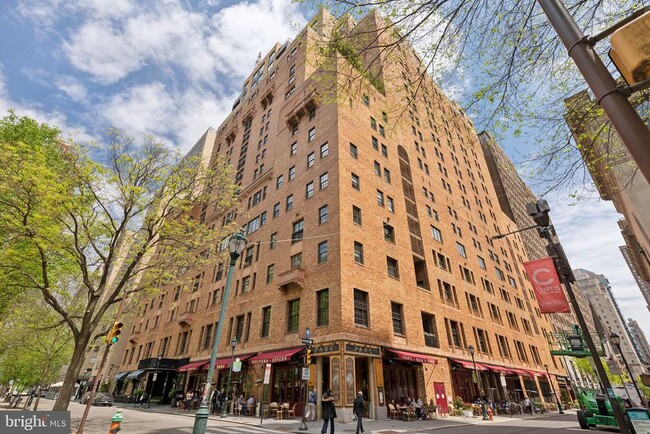 Building Photo - 219-29 S 18th St