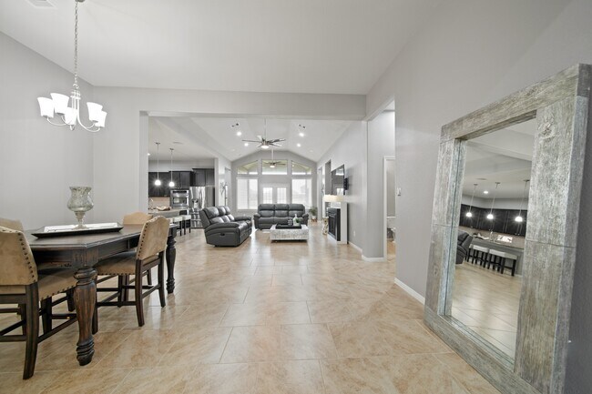 Building Photo - 6614 Sterling Shores Ln